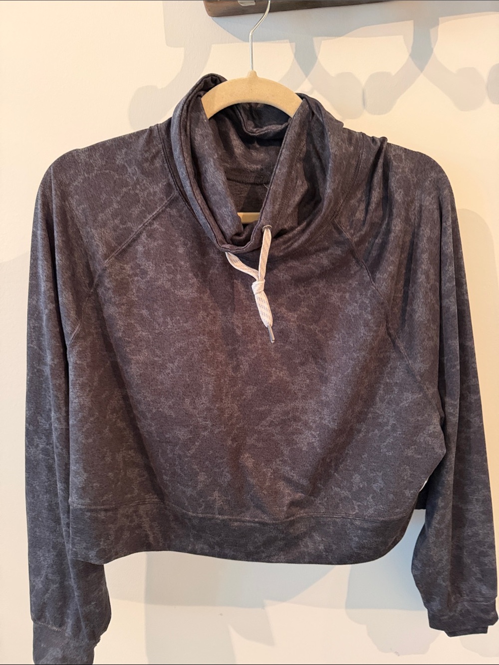 Vuori funnel neck too